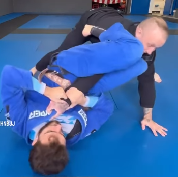 Collar sleeve attacks